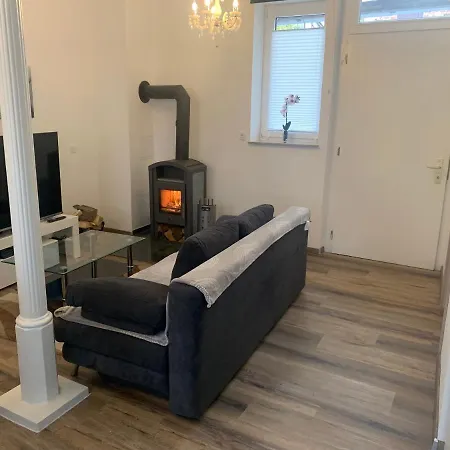 Schöne kleine Einraumwohnung mit Küche und Kamin in Holzthaleben Helbedundorf Exterior foto