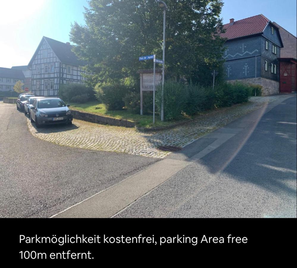 Apartment Schöne Kleine Einraumwohnung Mit Küche Und Kamin In Holzthaleben